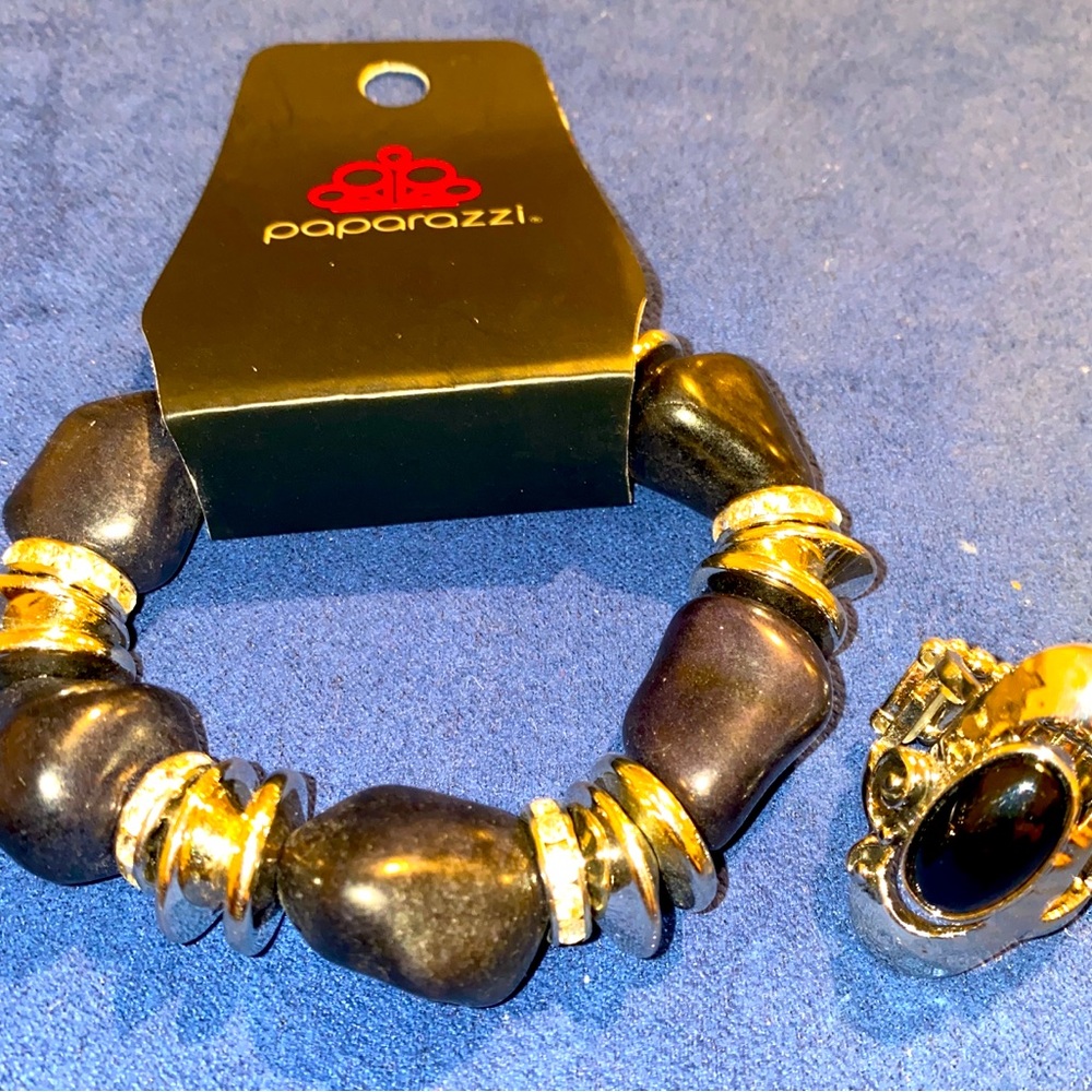 NWT Stretch Bracelet and Stretch Ring Set - Black Beads